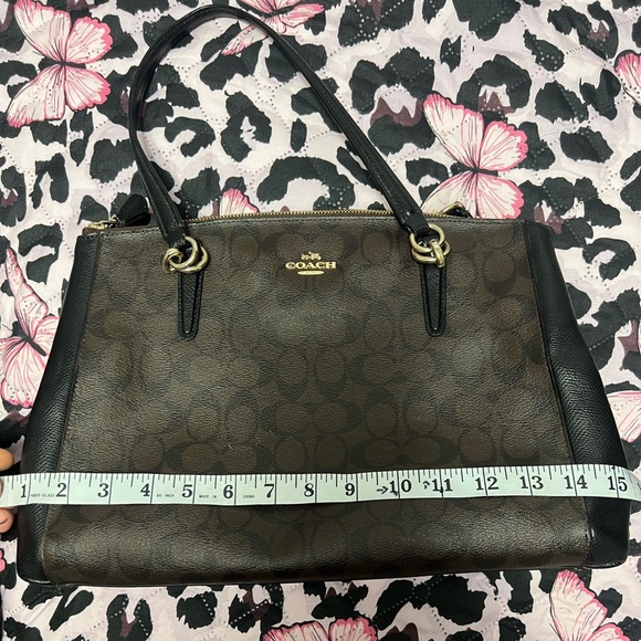 Coach Purse Signature C - Picture 13 of 16